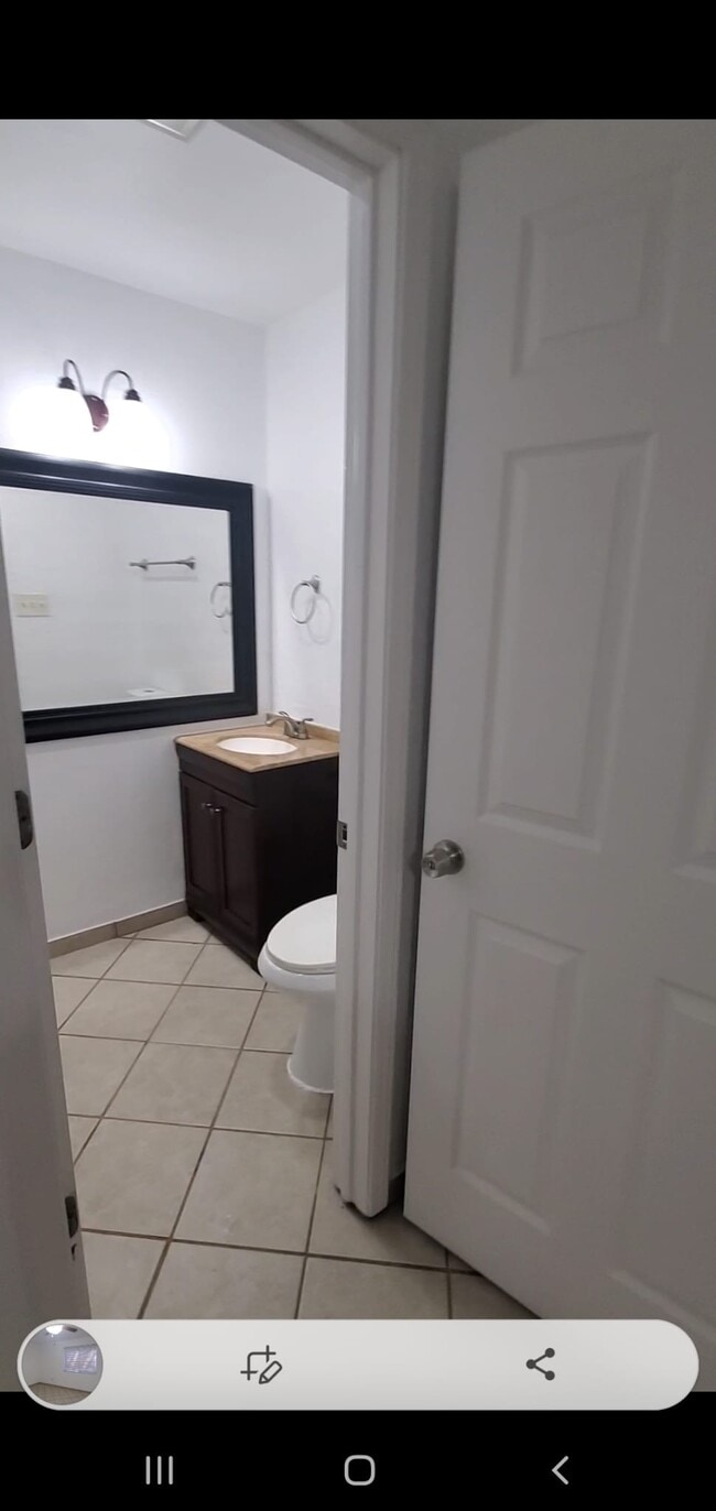 Foto del edificio - 5406 Windy Meadow Dr