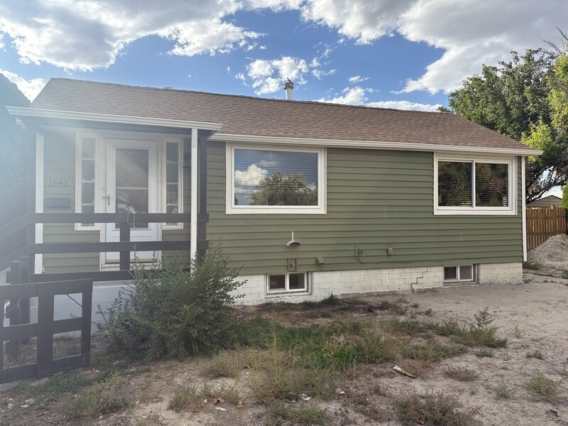 Primary Photo - 1641 19th St