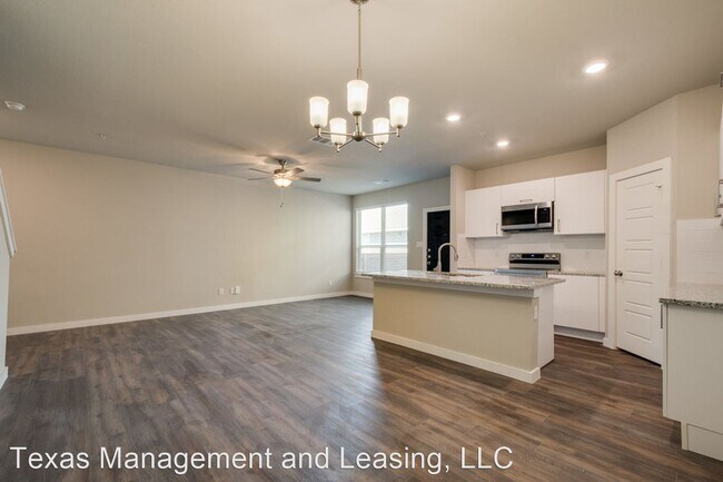 Building Photo - 2 br, 1.5 bath House - 643 Harvest Moon Drive