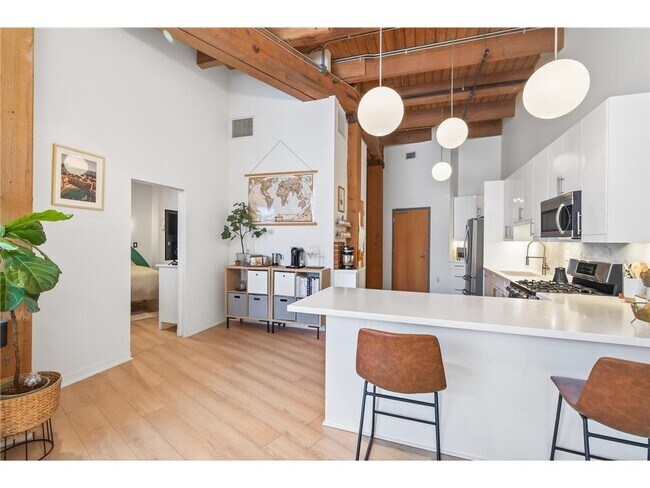 Foto del edificio - 404 N Washington Ave