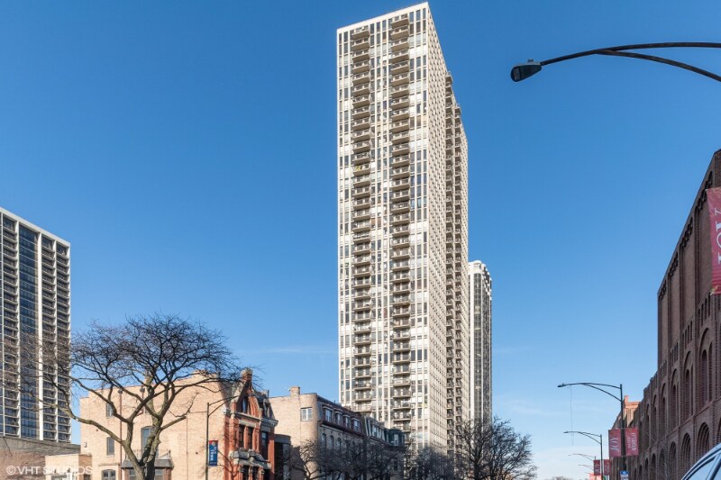 Primary Photo - 1660 N La Salle St