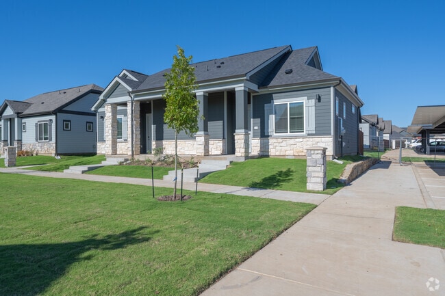 Exterior - Avilla Railhead