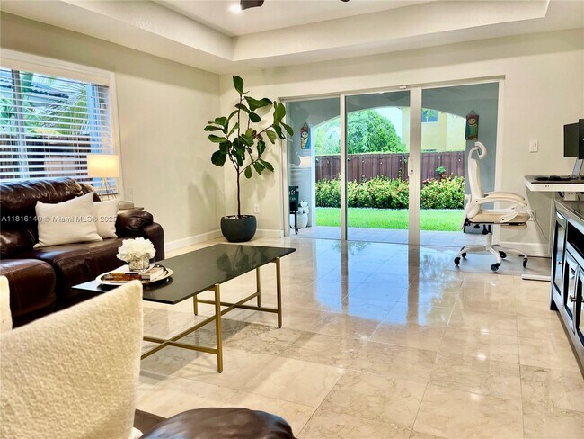 Foto del edificio - 14121 SW 130th Ave