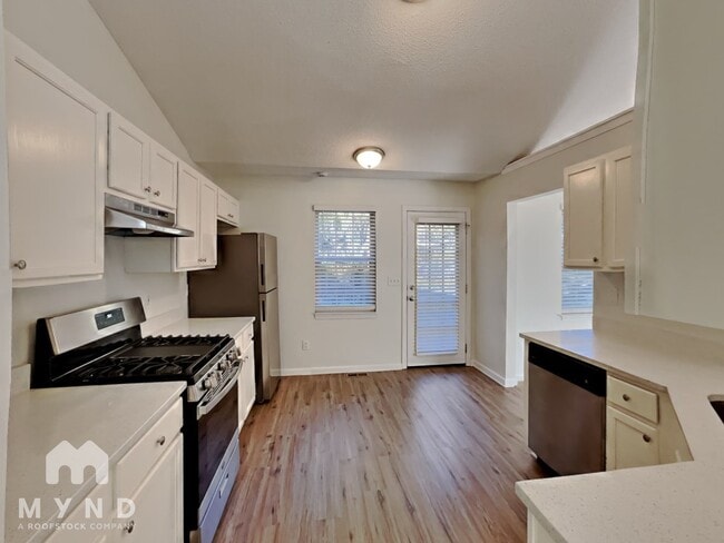 Building Photo - 251 Cedars Glen Cir