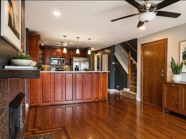 Foto del edificio - 5658 W 63rd St