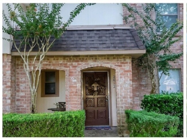 Foto del edificio - 2612 Princess Ln