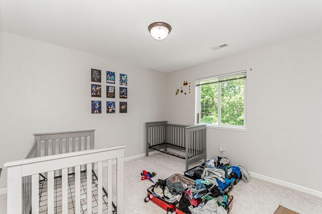 Foto del edificio - Spacious single family home