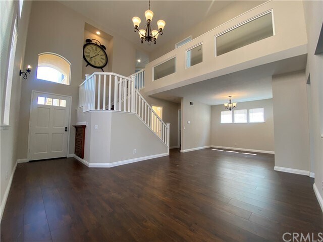 Building Photo - 1560 Island
