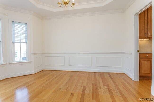 Foto del edificio - 11400 Pinedale Dr