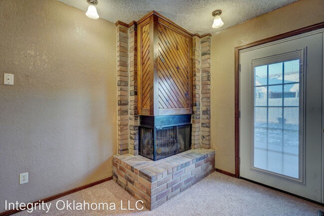 Building Photo - 3 br, 2 bath House - 3713 Windswest Court