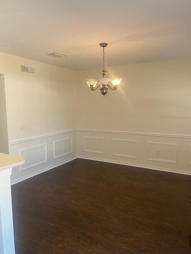 Foto del edificio - 1508 Blue Magnolia Rd