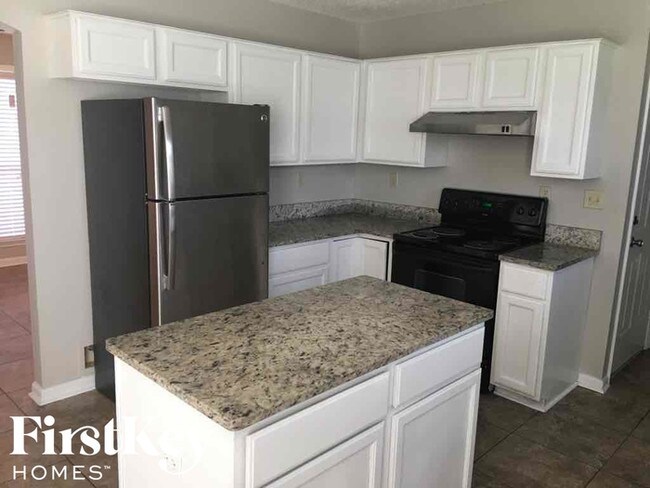 Building Photo - 7400 Annandale Cove