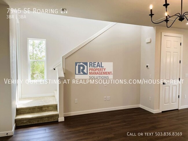 Foto del edificio - 7945 SE Roaring Ln