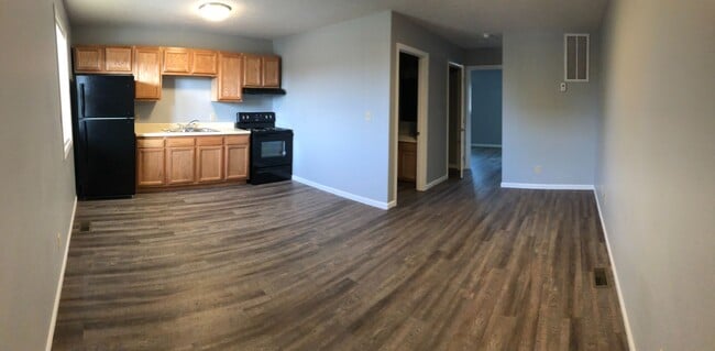 Interior Photo - Sycamore Place