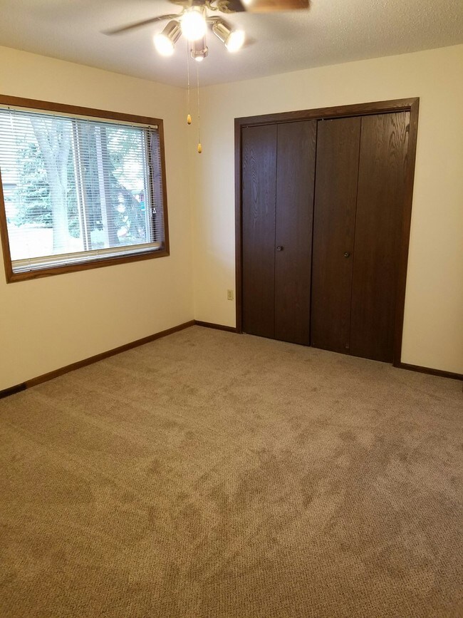 dormitorio - 1647 Pleasant View Dr