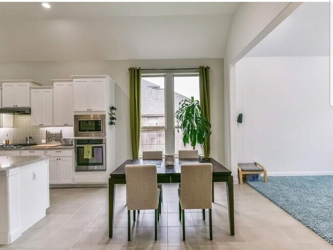 Building Photo - 13326 Lake Chesdin Rd