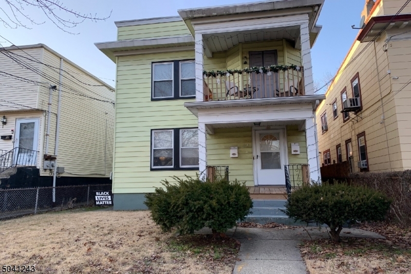 Primary Photo - 60 Maple Ave
