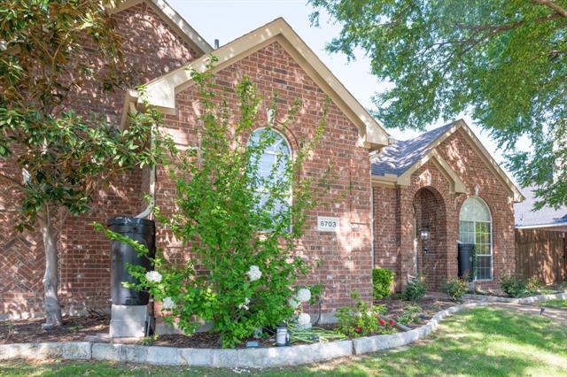 Foto del edificio - 6703 Gatewick Dr
