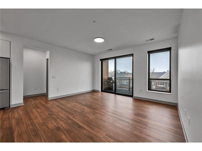 Foto del edificio - 640 Wisconsin Ave N