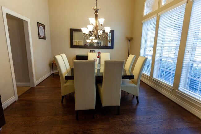 Foto del edificio - 13114 Windmill Grove Dr
