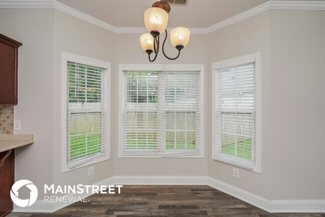 Foto del edificio - 4162 Hathaway Ln