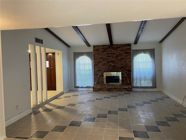 Building Photo - 2706 Treeview Dr