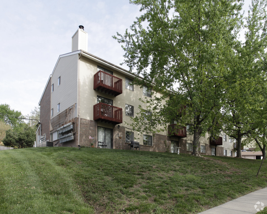 Building Photo - Oakbrook Apartments