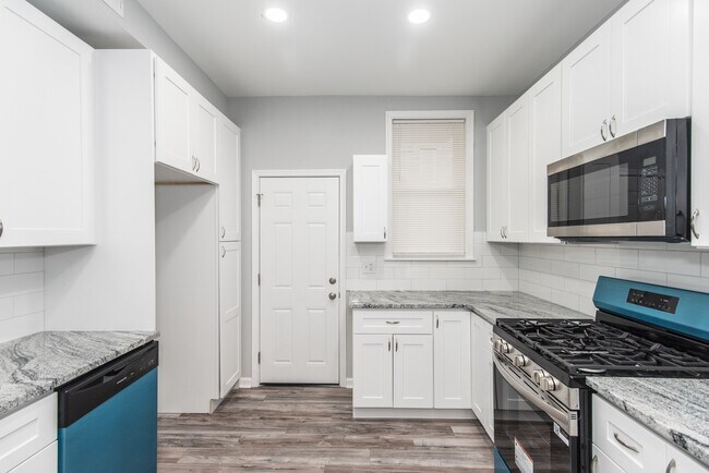 Building Photo - 4644 N 12th St