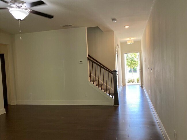 Foto del edificio - 117 Auburn Gate Ln