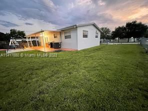 Building Photo - 3 br, 2 bath House - 20431 SW 118th Ave # ...