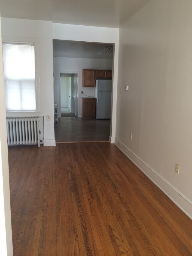 Foto del edificio - Coming Soon! 2 Bedroom Near Penn Market