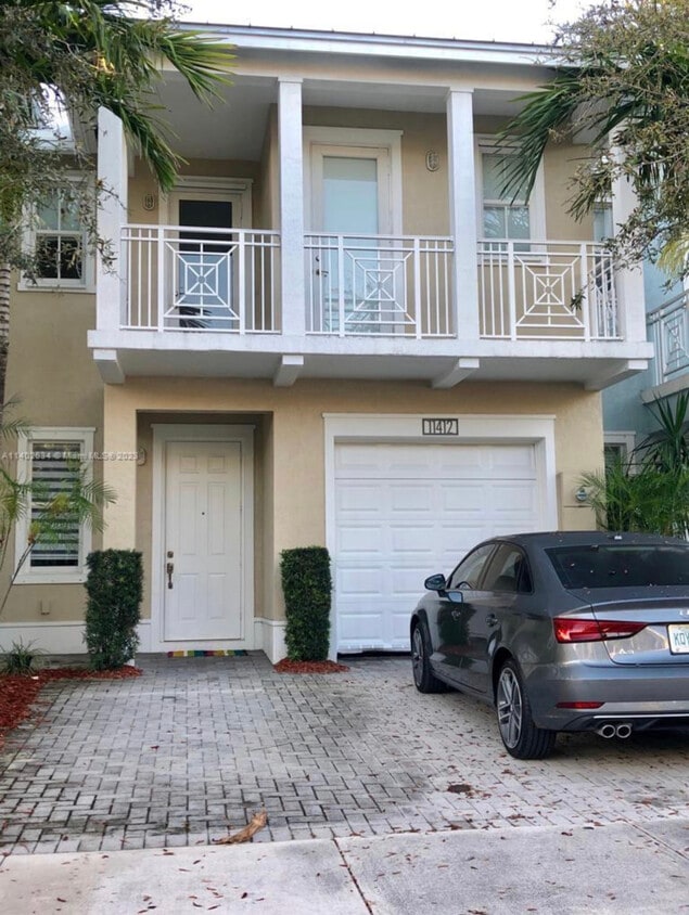 11412 NW 74th Ter, Doral, FL 33178 Townhome Rentals in Doral FL