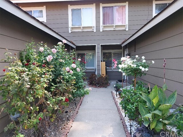 Foto del edificio - 16008 Sierra Pass Way