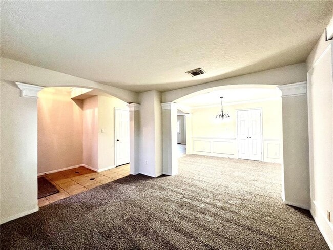 Building Photo - 3418 Leila Oaks Ct