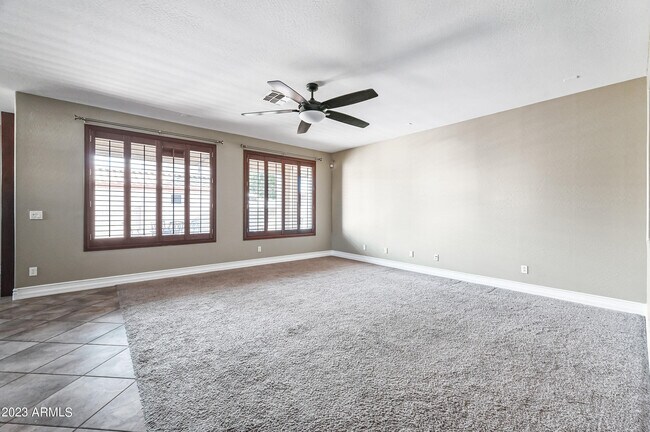 Foto del edificio - 11127 N 161st Ave