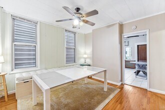 Building Photo - 223 Dodd St