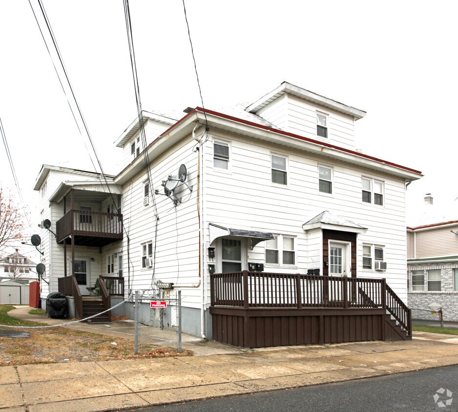 58 Willett Ave, South River, NJ 08882 Apartments in South River, NJ