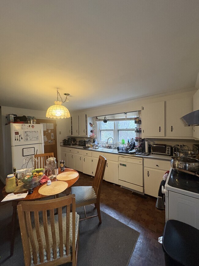 Foto del edificio - 46 S East St