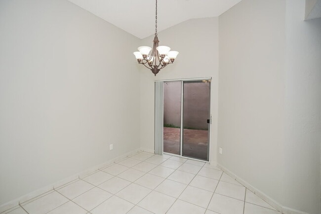 Building Photo - 16075 SW 112th Terrace