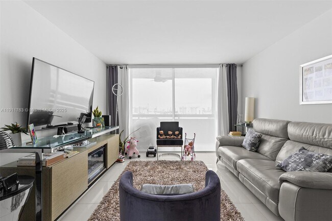 Foto del edificio - 1775 Washington Ave