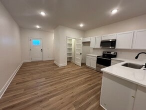 Building Photo - 5309 Rolly -