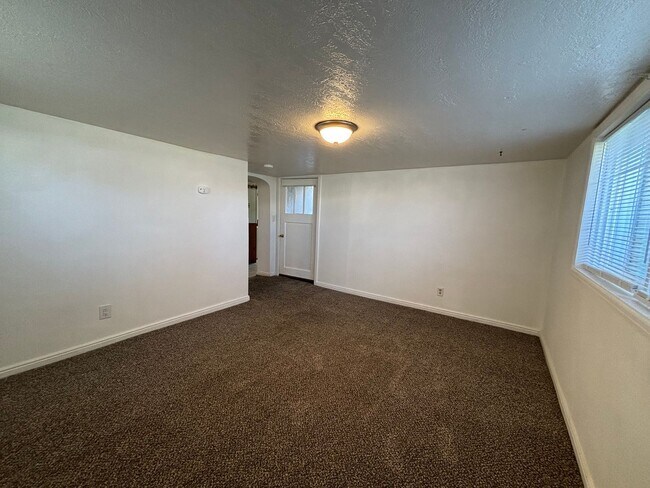 Foto del edificio - 344 1/2-124 1/2 McKinley Ave
