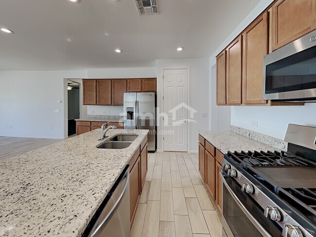 Building Photo - 7163 S Paseo Monte De Oro