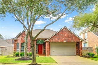 Building Photo - 4822 Silverlake Dr
