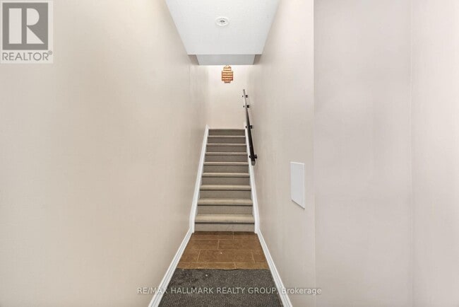 Building Photo - 565 Ozawa Private