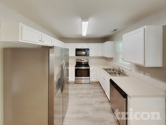 Foto del edificio - 4828 Lighthouse Ct