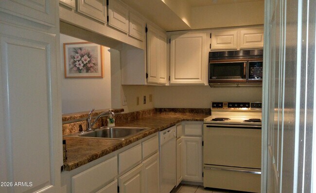 Foto del edificio - 5136 N 31st Pl