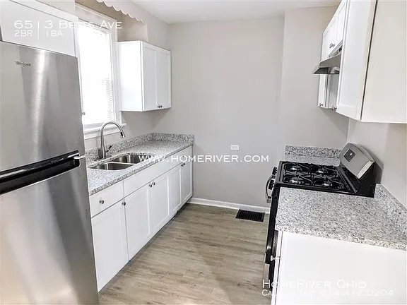 Foto del edificio - 6513 Betts Ave