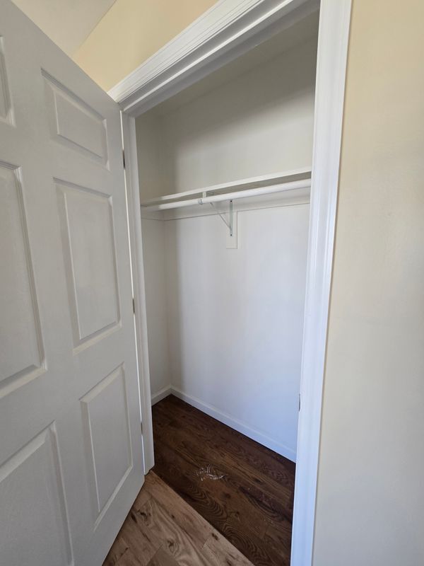 Foto del edificio - 53 Philip Pl