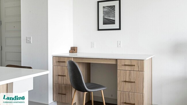 Building Photo - 600 Farm to Market 1626